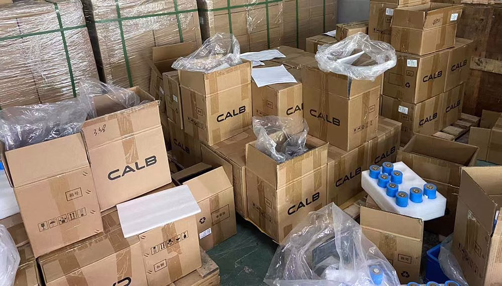 Baterias de cilindro CALB 46950 NCM 32 Ah 36 Ah - Armazém